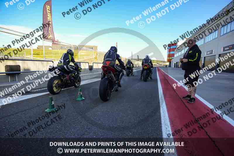 cadwell no limits trackday;cadwell park;cadwell park photographs;cadwell trackday photographs;enduro digital images;event digital images;eventdigitalimages;navarra;no limits trackdays;peter wileman photography;racing digital images;trackday digital images;trackday photos